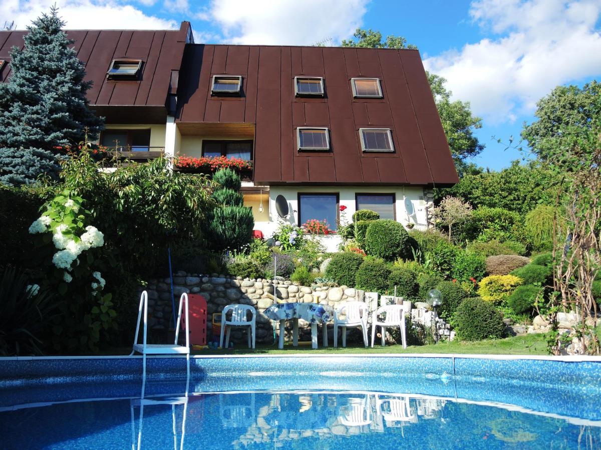 Апартаменты Bella Vista Врхлаби Экстерьер фото